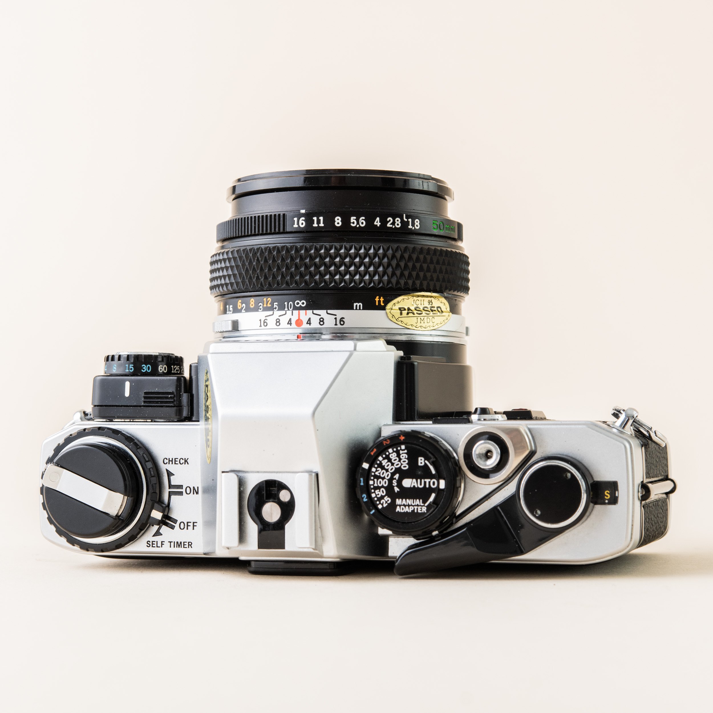 Olympus OM-10 + Lens Kit (50mm + 70-210mm) & manual adapter